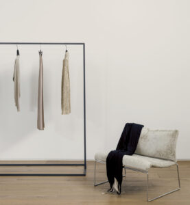 Roberto Collina, apre primo showroom, articolo su The Hub Milan